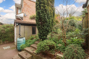 Photo 9- click for photo gallery